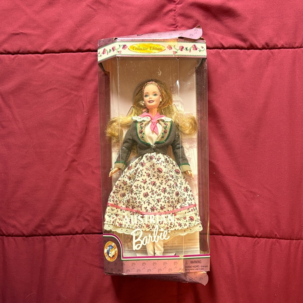 1998 Dolls of the World Austrian Collector Barbie